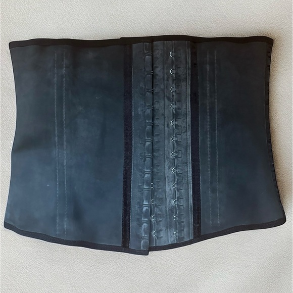 ANGEL CURVES EXTREME WAIST TRAINER 3 HOOK BLACK - Picture 2 of 5